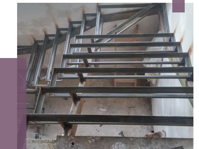 Демонтаж лестниц в Мытищах от 4265 руб. 