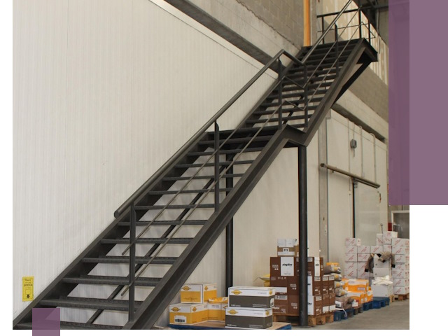 Лестницы для производства в Мытищах — изготовление и монтаж