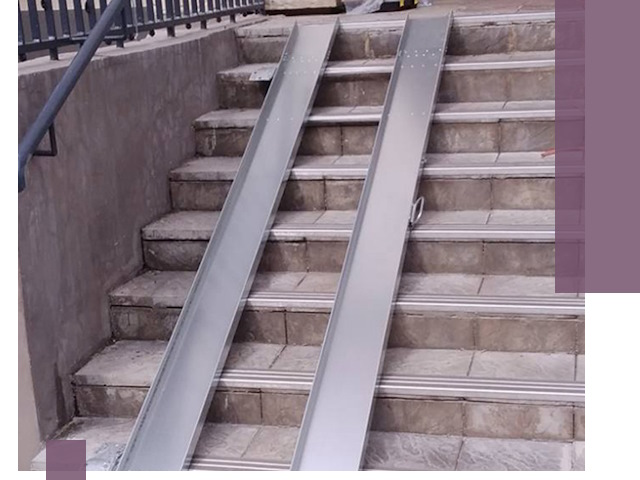 Демонтаж откидных пандусов профессионально в Мытищах