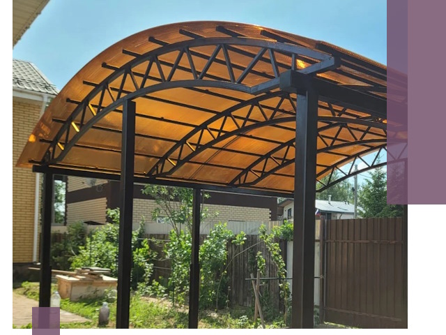 Изготовление навесов под ключ в Мытищах из качественных материалов