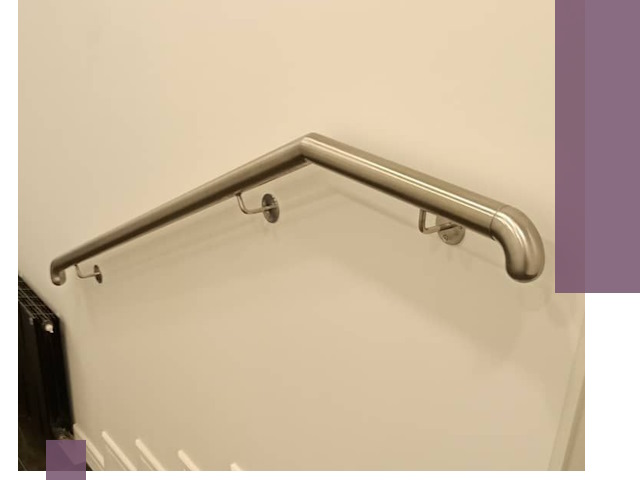 Изготовление пристенных поручней в Мытищах под ключ за сроки